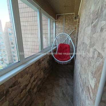 Продам квартиру, Тимирязева ул. , 2 кім., 51 м², капитальный ремонт 