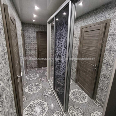 Продам квартиру, Тимирязева ул. , 2 кім., 51 м², капитальный ремонт 