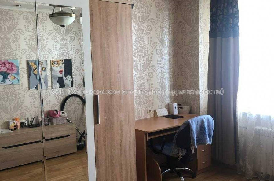 Продам квартиру, Гвардейцев Широнинцев ул. , 1  ком., 37.60 м², косметический ремонт 