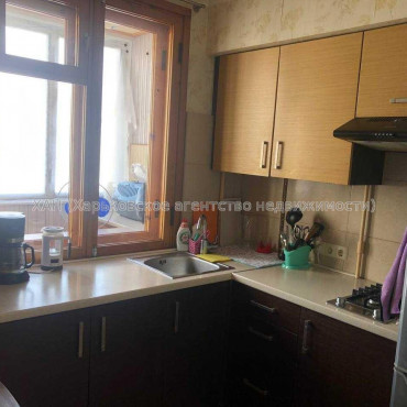 Продам квартиру, Гвардейцев Широнинцев ул. , 1 кім., 37.60 м², косметический ремонт 