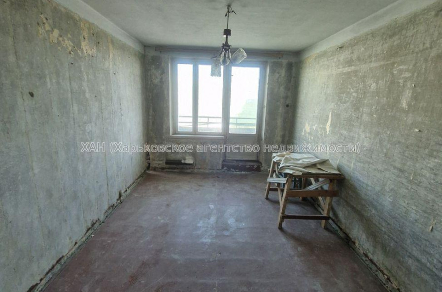 Продам квартиру, Салтовское шоссе , 2 кім., 45 м², без отделочных работ 