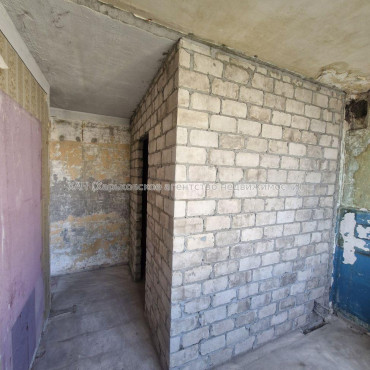 Продам квартиру, Салтовское шоссе , 2  ком., 45 м², без отделочных работ 