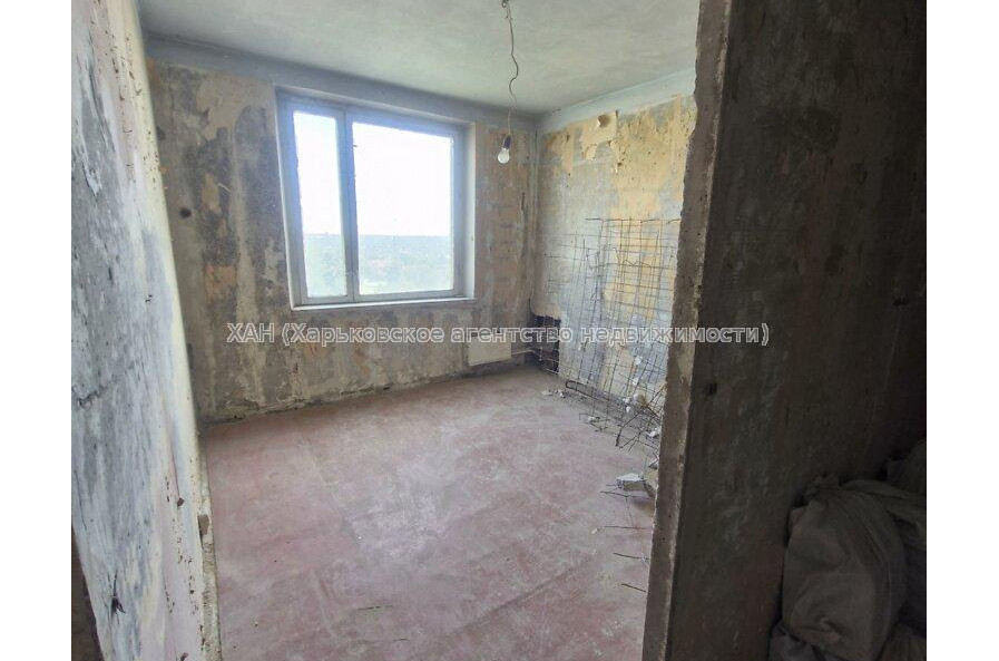 Продам квартиру, Салтовское шоссе , 2 кім., 45 м², без отделочных работ 