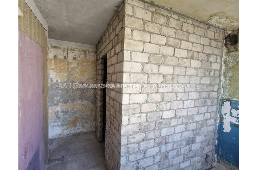 Продам квартиру, Салтовское шоссе , 2 кім., 45 м², без отделочных работ 