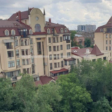 Продам квартиру, Клочковская ул. , 2  ком., 63 м², без внутренних работ 