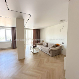 Продам квартиру, Пискуновский пер. , 4  ком., 138 м², евроремонт
