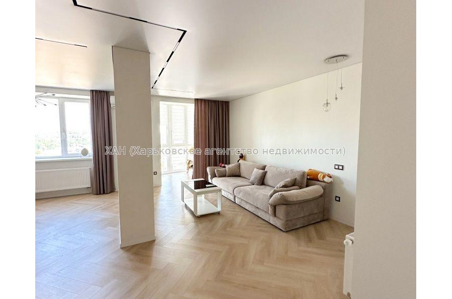 Продам квартиру, Пискуновский пер. , 4  ком., 138 м², евроремонт 