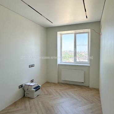 Продам квартиру, Пискуновский пер. , 4 кім., 138 м², евроремонт 