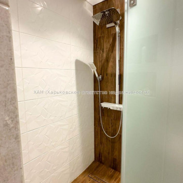 Продам квартиру, Пискуновский пер. , 4 кім., 138 м², евроремонт 