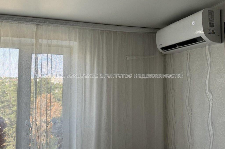 Продам квартиру, Профсоюзный бульв. , 1 кім., 40 м², капитальный ремонт 