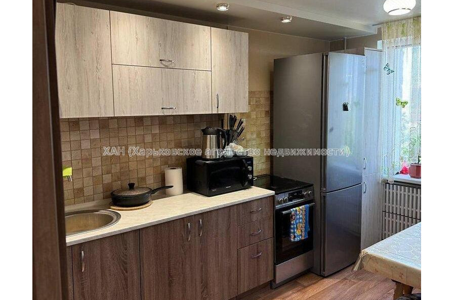 Продам квартиру, Профсоюзный бульв. , 1 кім., 40 м², капитальный ремонт 