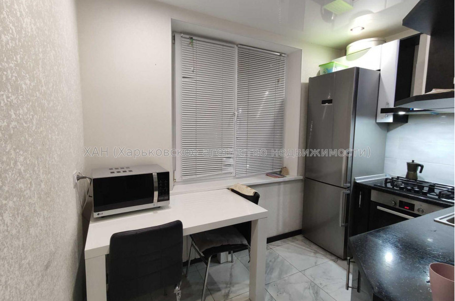 Продам квартиру, Академика Павлова ул. , 3 кім., 65 м², евроремонт 