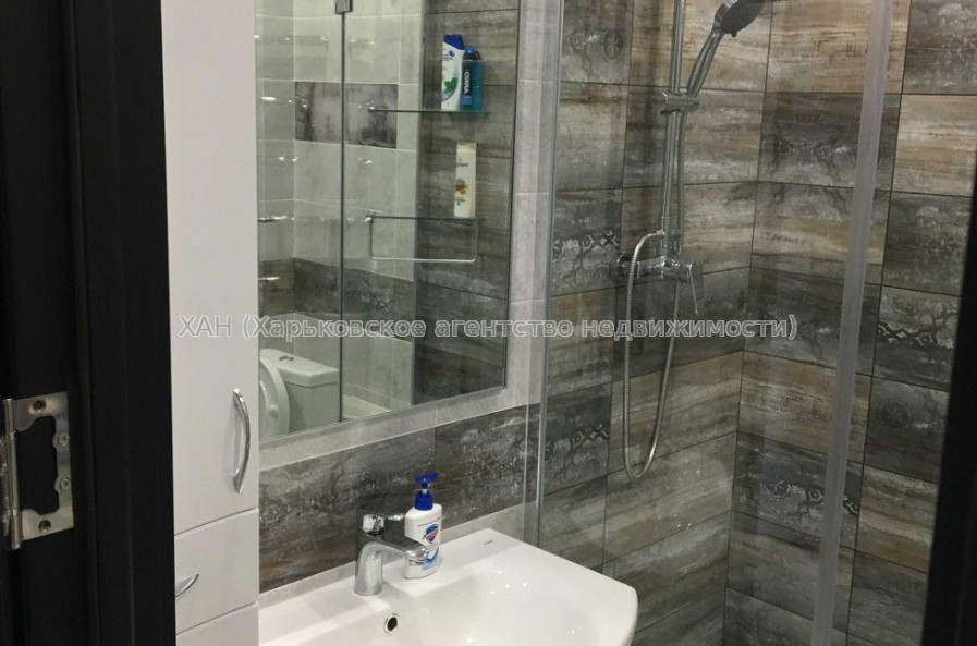 Продам квартиру, Академика Павлова ул. , 3 кім., 65 м², евроремонт 