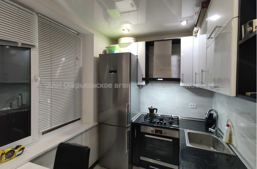 Продам квартиру, Академика Павлова ул. , 3 кім., 65 м², евроремонт 