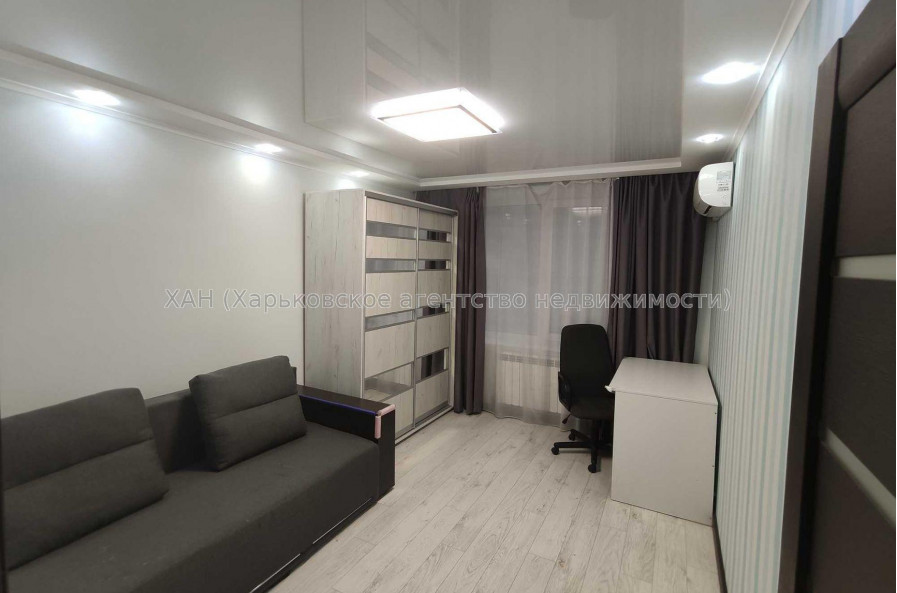 Продам квартиру, Академика Павлова ул. , 3 кім., 65 м², евроремонт 