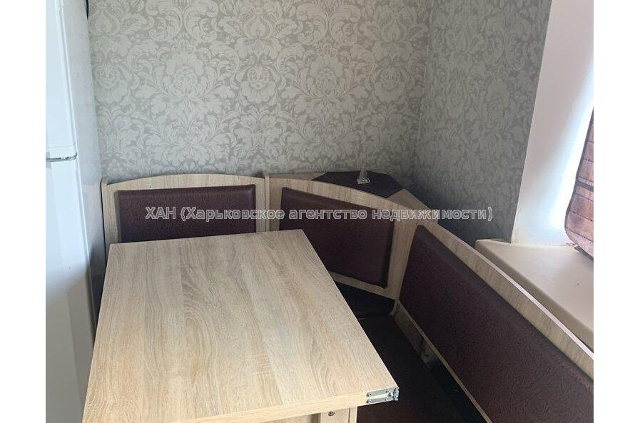 Продам квартиру, Науки просп. , 1 кім., 30 м², евроремонт 