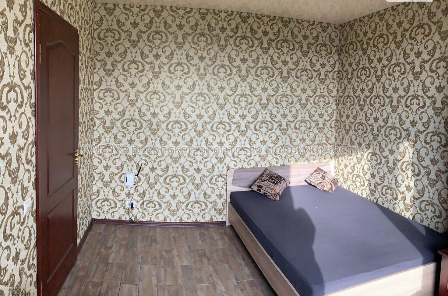 Продам квартиру, Науки просп. , 1 кім., 30 м², евроремонт 