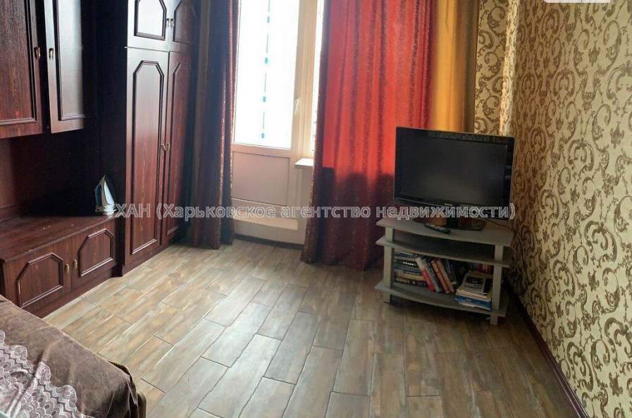 Продам квартиру, Науки просп. , 1 кім., 30 м², евроремонт 