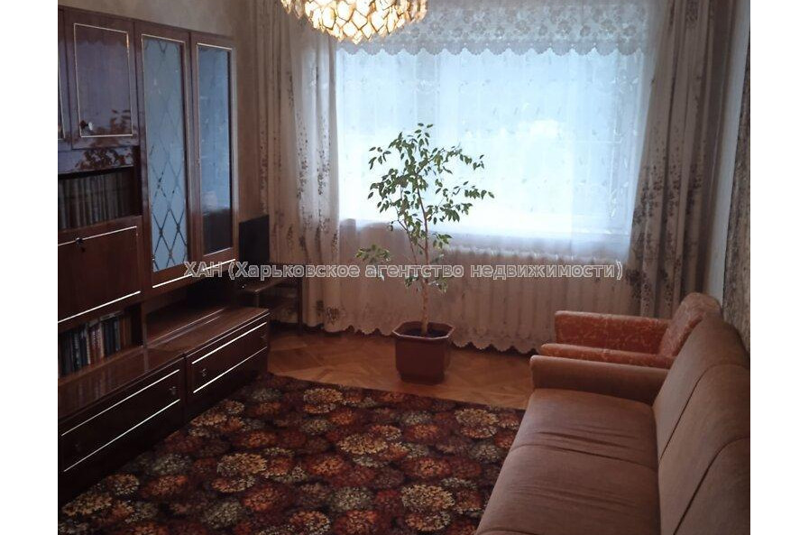 Продам квартиру, Тракторостроителей просп. , 2  ком., 43 м², косметический ремонт 