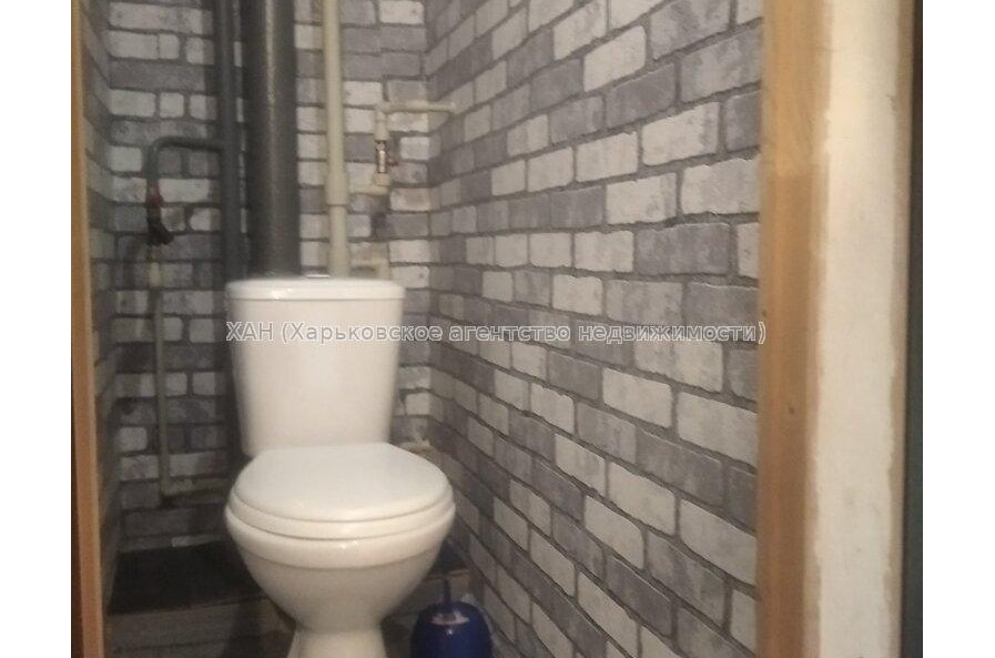 Продам квартиру, Героев Харькова просп. , 1 кім., 37 м², частичный ремонт 