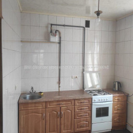 Продам квартиру, Музыкальная ул. , 2  ком., 45.60 м², частичный ремонт