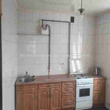 Продам квартиру, Музыкальная ул. , 2  ком., 45.60 м², частичный ремонт 