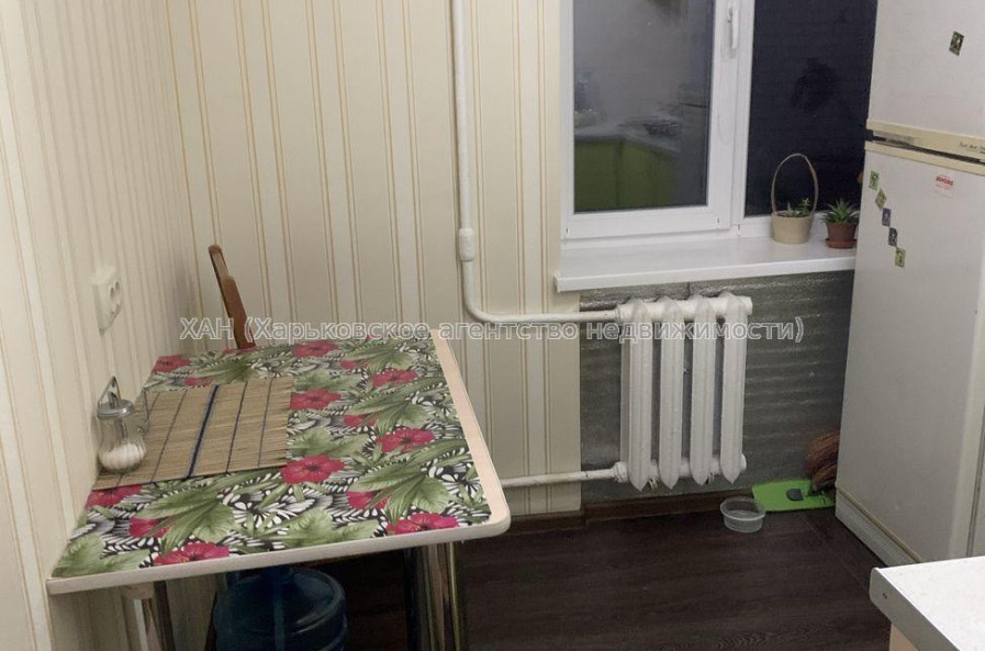 Продам квартиру, Спортивная ул. , 2 кім., 41.50 м², авторский дизайн 