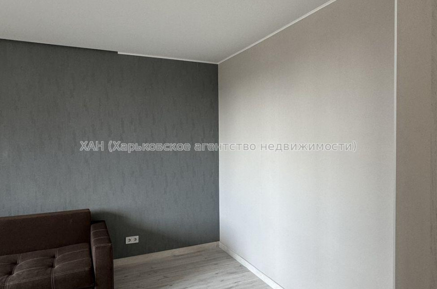 Продам квартиру, Гвардейцев Широнинцев ул. , 2  ком., 66 м², капитальный ремонт 