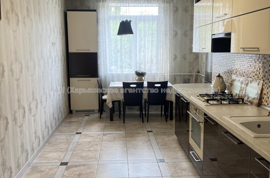 Сдам квартиру, Героев Небесной сотни площ. , 2  ком., 89 м², евроремонт 