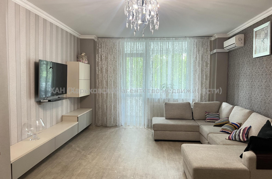 Сдам квартиру, Героев Небесной сотни площ. , 2  ком., 89 м², евроремонт 