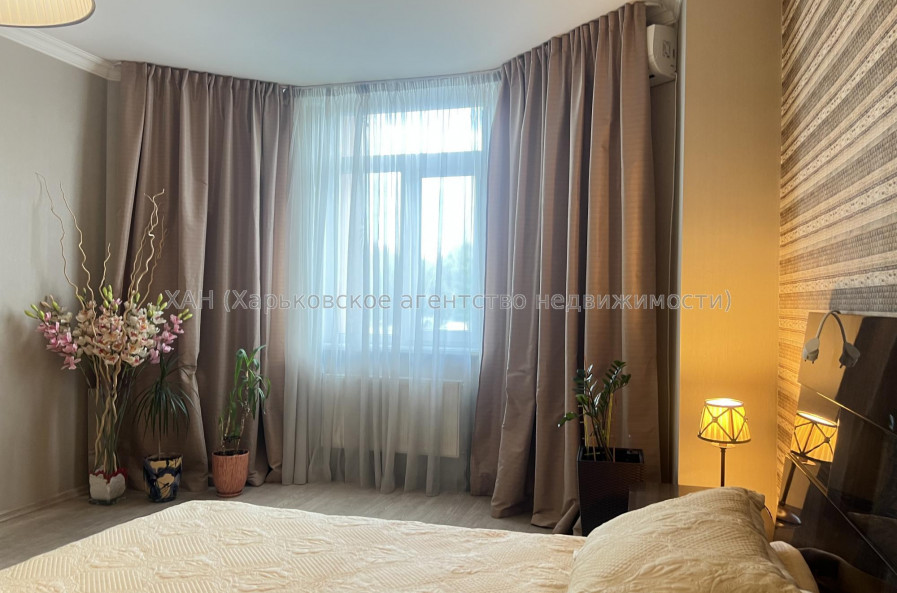 Сдам квартиру, Героев Небесной сотни площ. , 2  ком., 89 м², евроремонт 
