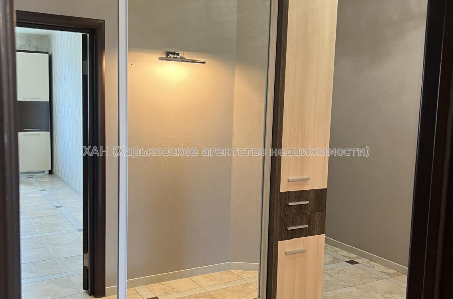 Сдам квартиру, Героев Небесной сотни площ. , 2  ком., 89 м², евроремонт 
