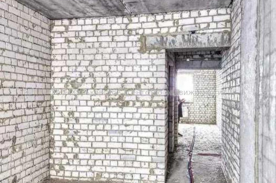 Продам квартиру, Полтавский Шлях ул. , 1  ком., 48 м², без внутренних работ 