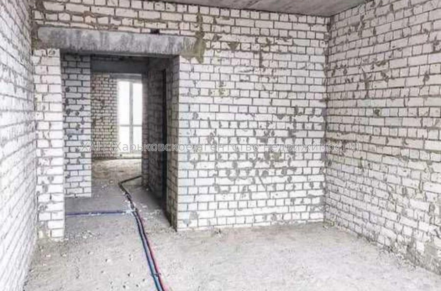 Продам квартиру, Полтавский Шлях ул. , 1  ком., 48 м², без внутренних работ 