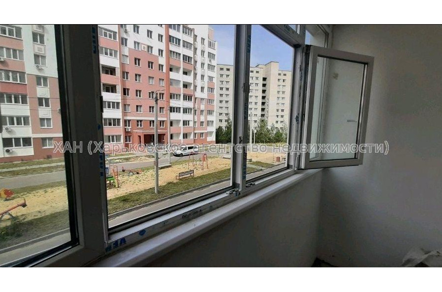 Продам квартиру, Шевченковский пер. , 1  ком., 32 м², без отделочных работ 