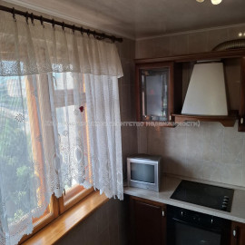 Продам квартиру, Садовый проезд , 3  ком., 71 м², капитальный ремонт