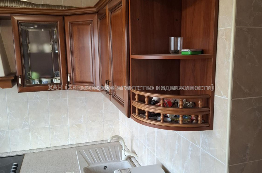 Продам квартиру, Садовый проезд , 3  ком., 71 м², капитальный ремонт 