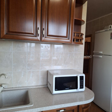 Продам квартиру, Садовый проезд , 3 кім., 71 м², капитальный ремонт 