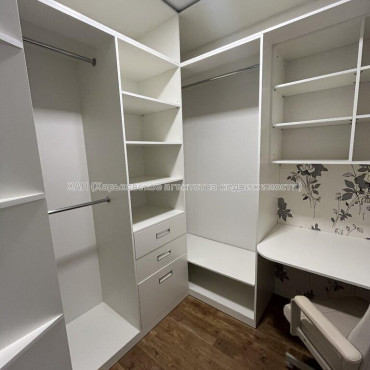 Продам квартиру, Профессорская ул. , 2 кім., 66 м², евроремонт 