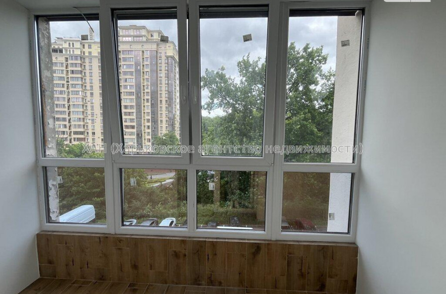 Продам квартиру, Профессорская ул. , 2 кім., 66 м², евроремонт 