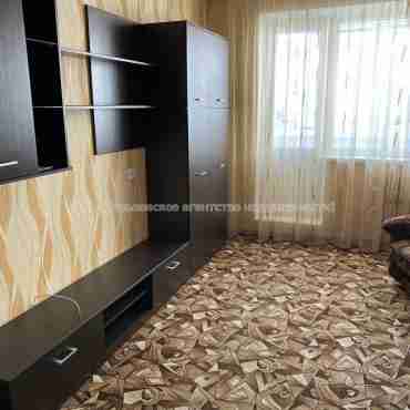 Продам квартиру, Леся Сердюка ул. , 3 кім., 68 м², евроремонт 