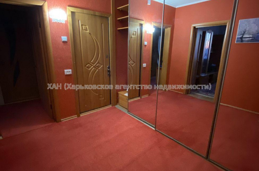 Продам квартиру, Леся Сердюка ул. , 3 кім., 68 м², евроремонт 