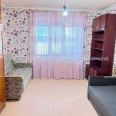 Продам квартиру, Единства ул. , 3  ком., 66.20 м², частичный ремонт 
