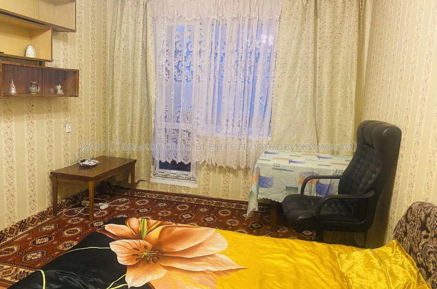 Сдам квартиру, Деревянко ул. , 3  ком., 67 м², косметический ремонт 