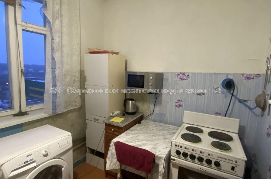 Сдам квартиру, Деревянко ул. , 3  ком., 67 м², косметический ремонт 