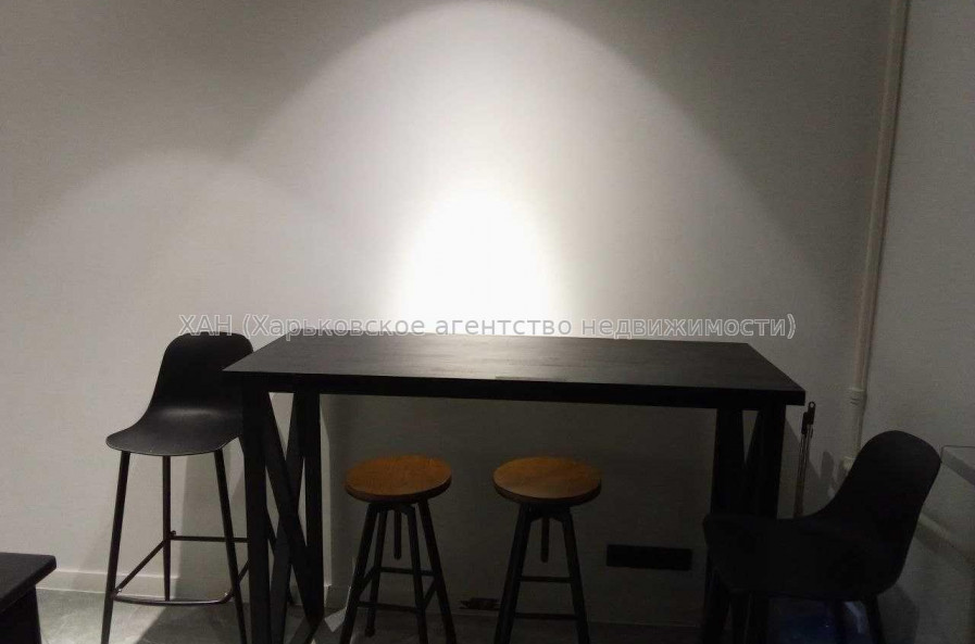 Сдам квартиру, Клочковская ул. , 3  ком., 78 м², авторский дизайн 