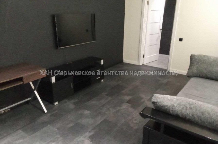 Сдам квартиру, Клочковская ул. , 3  ком., 78 м², авторский дизайн 