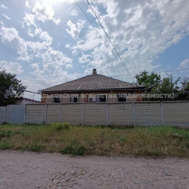 Продам дом, Верхнегиевская ул. , 80 м², 4 сот., косметический ремонт