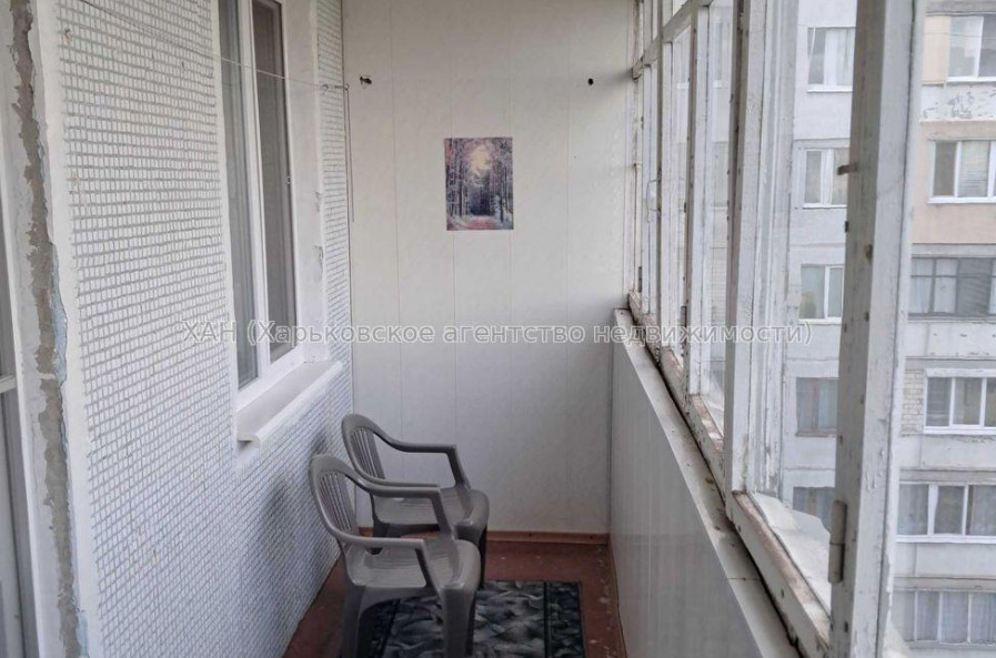 Продам квартиру, Владислава Зубенко ул. , 1 кім., 37.40 м², косметический ремонт 