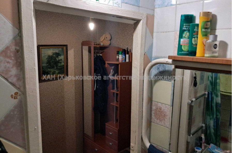 Продам квартиру, Владислава Зубенко ул. , 1 кім., 37.40 м², косметический ремонт 